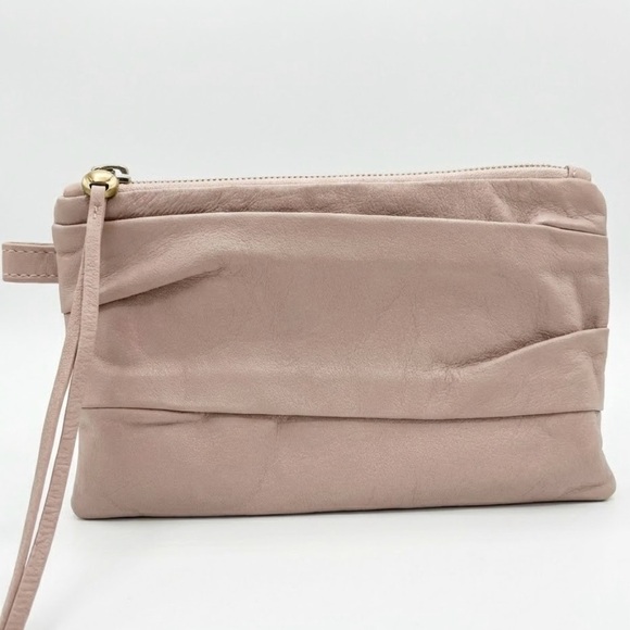 HOBO Handbags - HOBO International Blush Pink Pleated Leather Wristlet Clutch Wallet